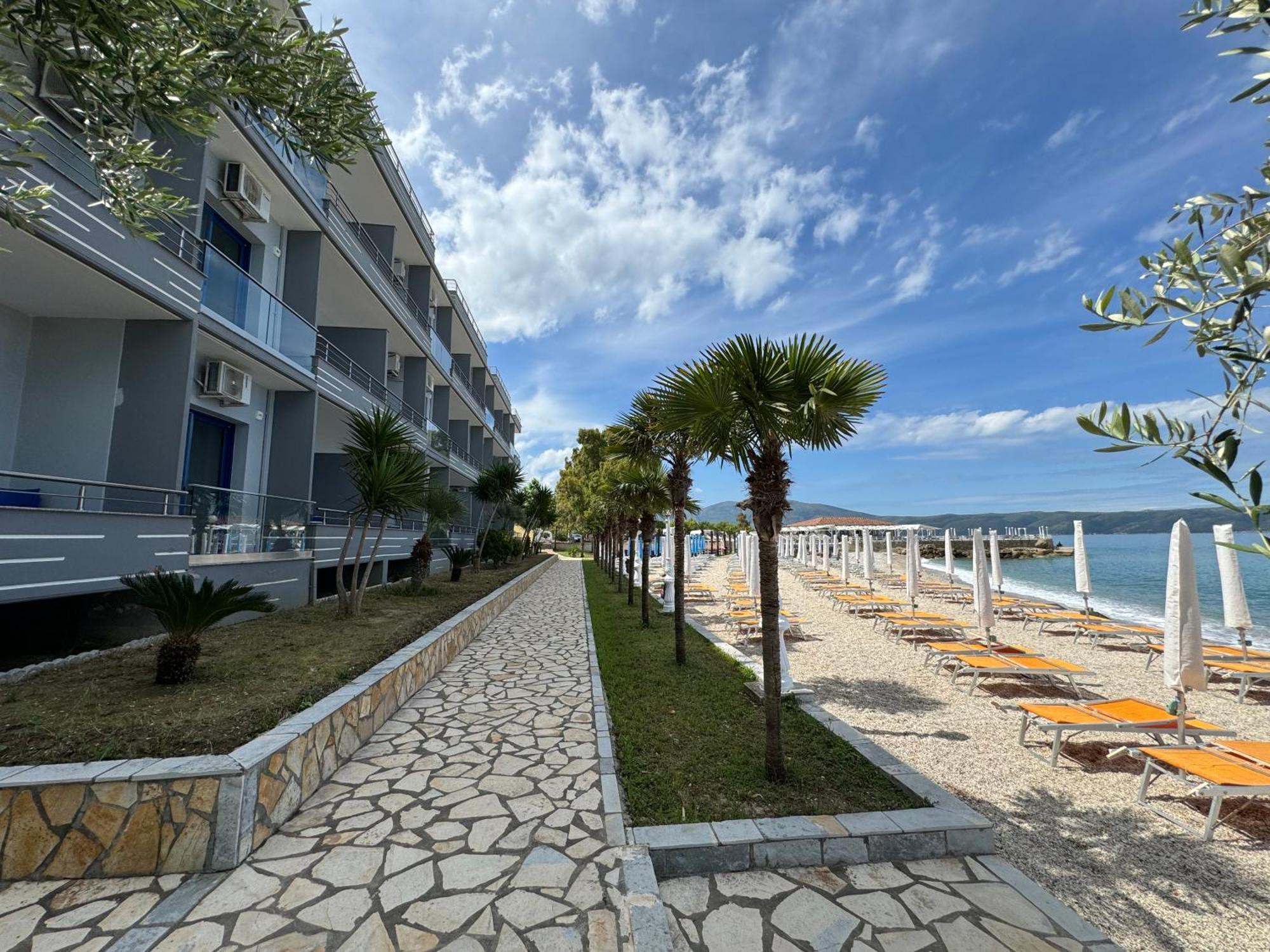 Hotel Cekodhima Radhimë Exteriör bild