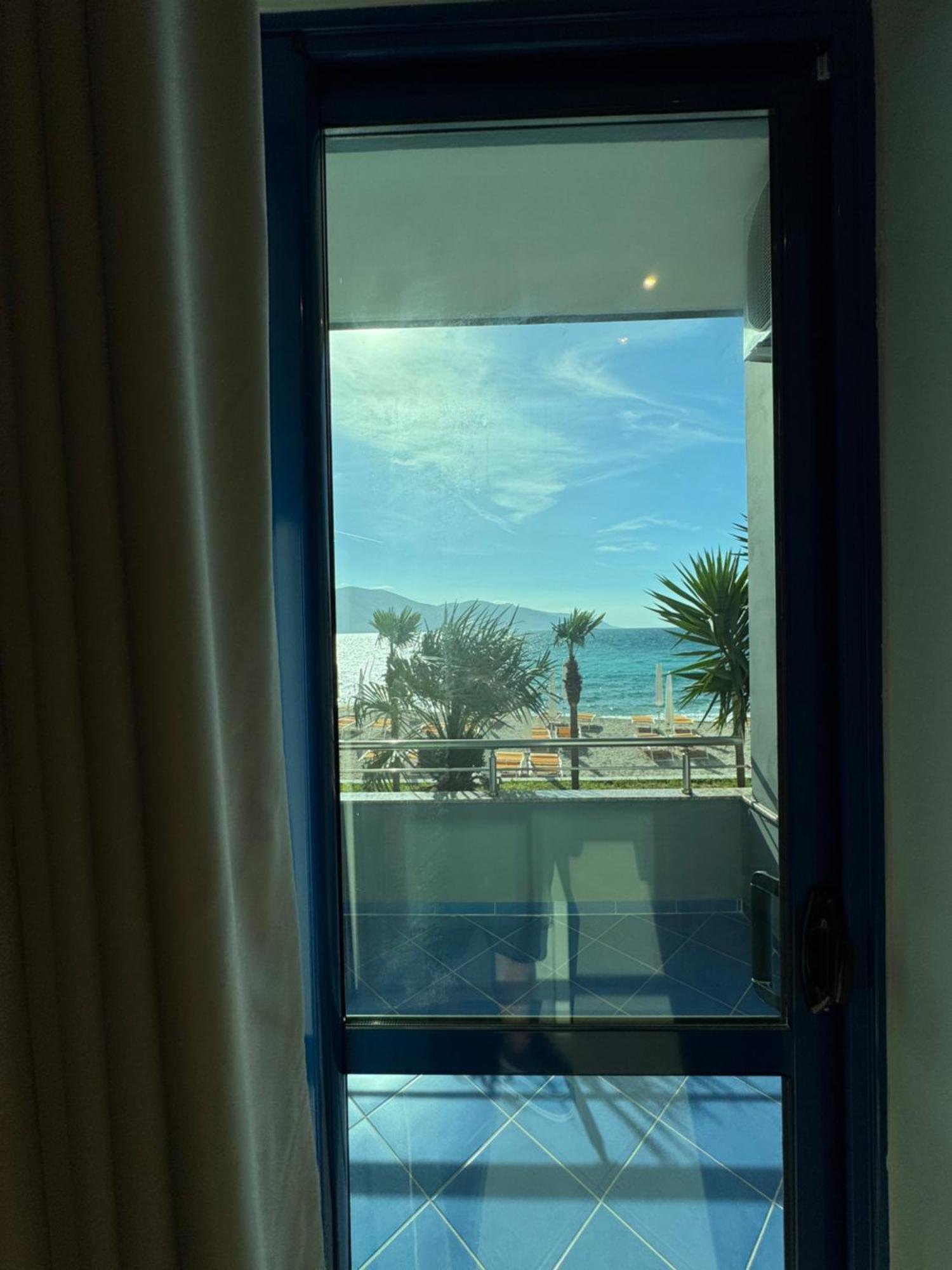 Hotel Cekodhima Radhimë Exteriör bild